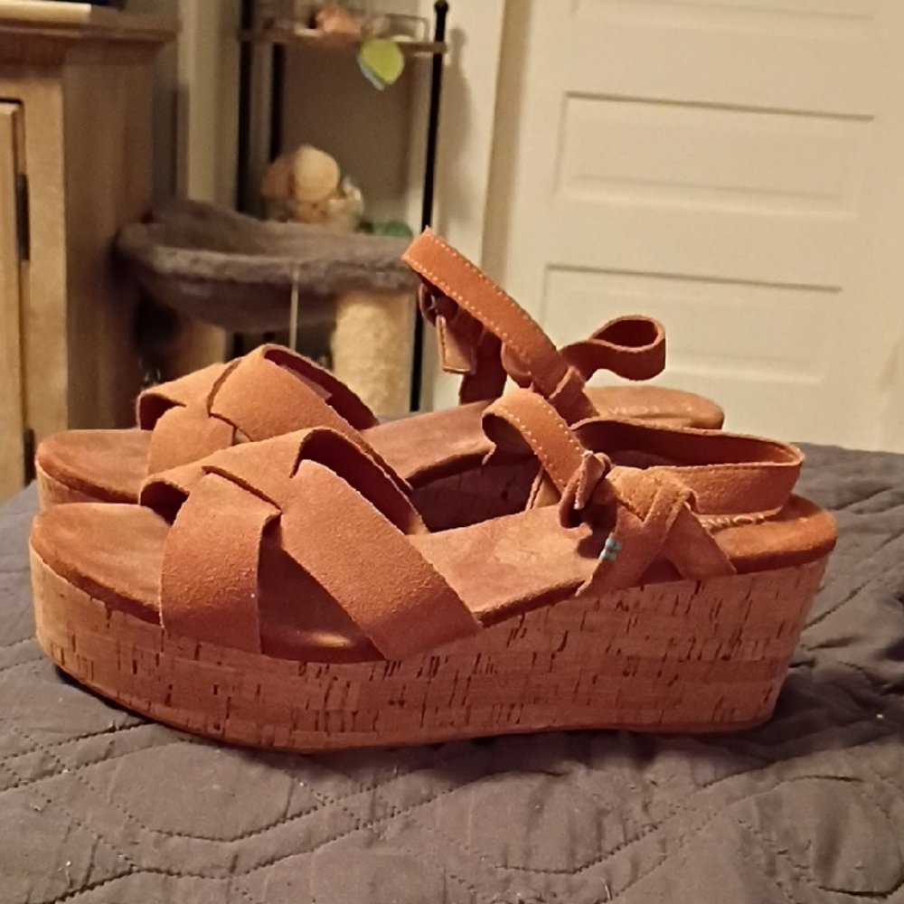 Toms Willow Espadrille Platform Wedge Sandals
